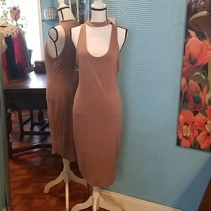 Sleeveless midi dress